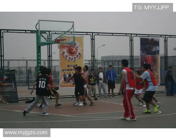 北京篮球队杯赛战术分析与表现评估全景解读 北京篮球队杯赛战术分析与表现评估全景解读