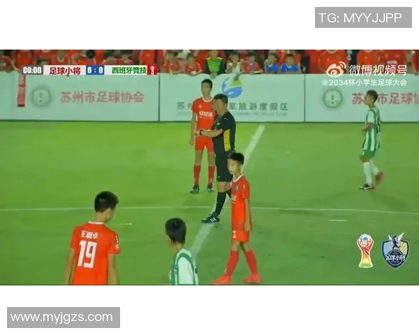 凤仙足球明星的崛起与成就揭秘,谁是当今最耀眼的球场之星 凤仙足球明星的崛起与成就揭秘,谁是当今最耀眼的球场之星